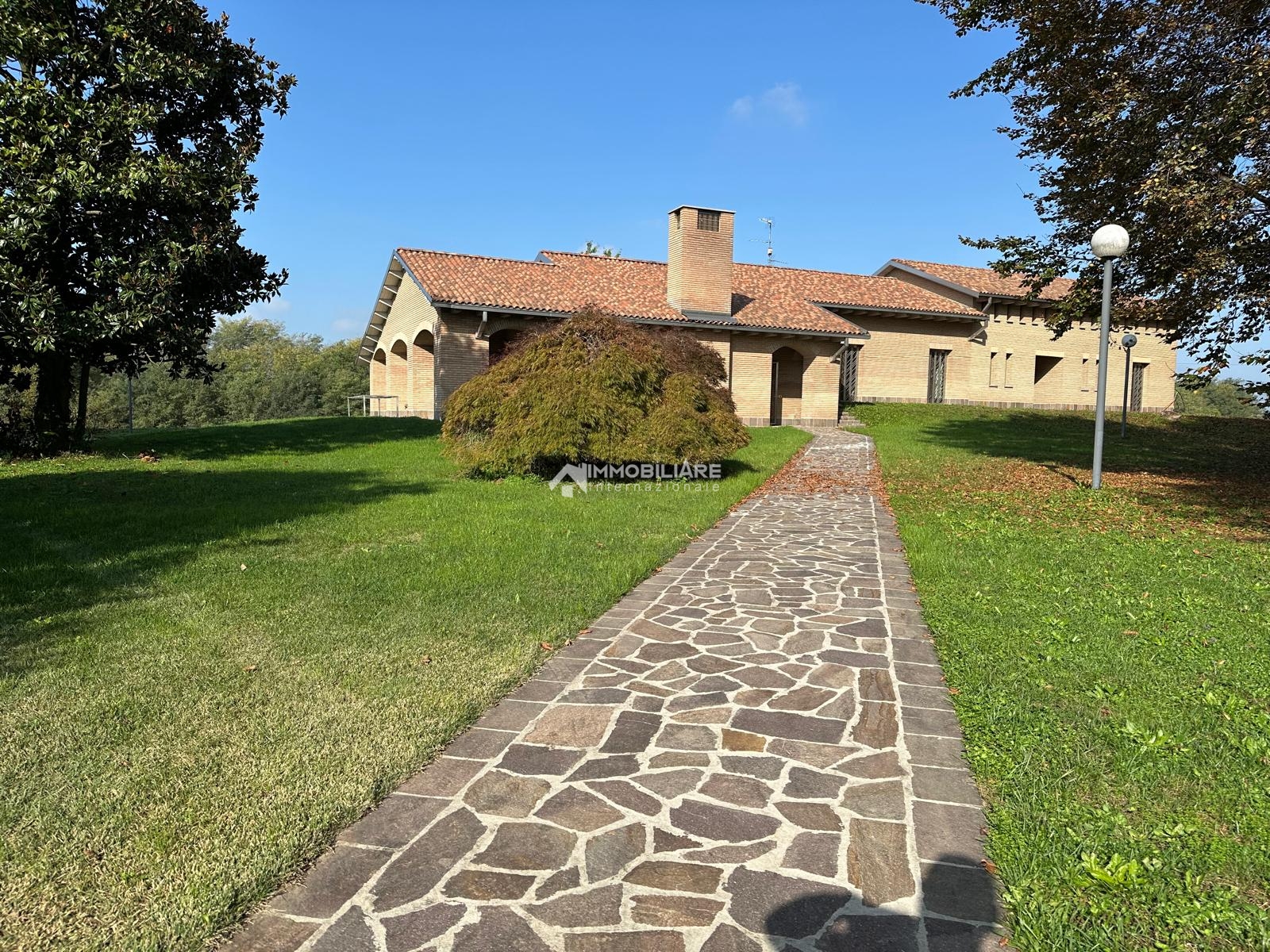 Esclusiva Villa Romana Bernareggio