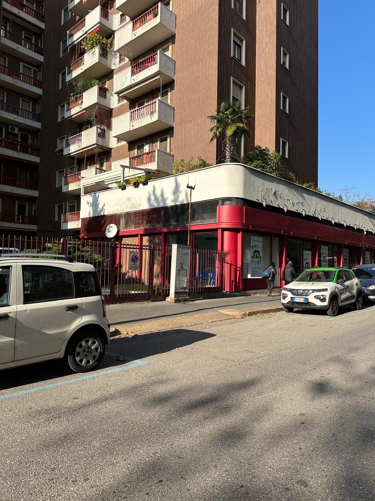 Negozio Viale Fulvio Testi Milano