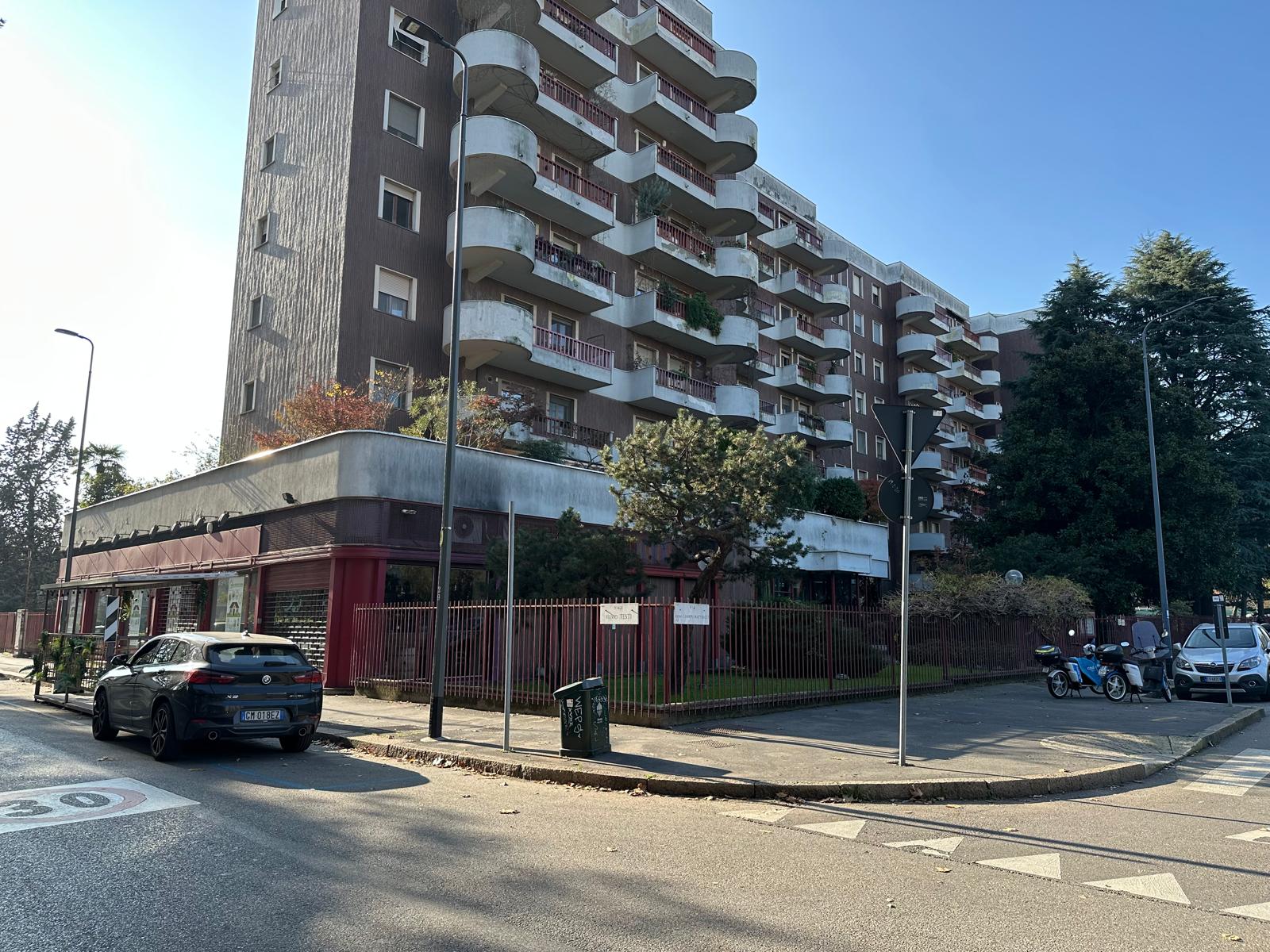 Negozio Viale Fulvio Testi Milano